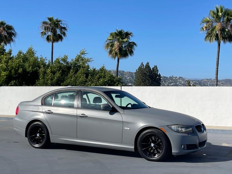 BMW 3 Series 2010 price $6,999