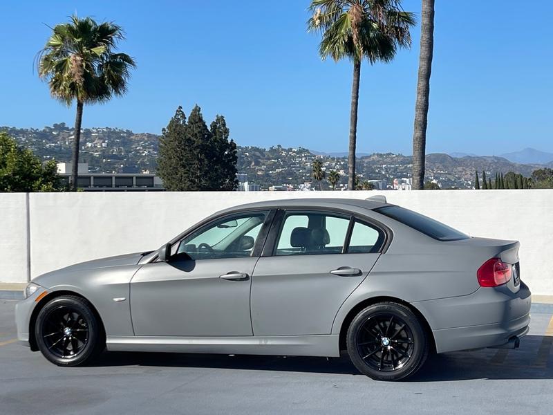 BMW 3 Series 2010 price $6,999