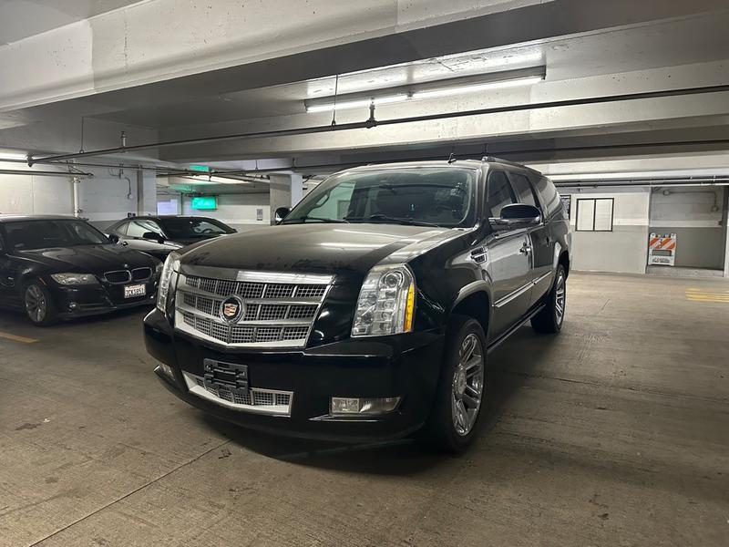 Cadillac Escalade ESV 2014 price $21,999