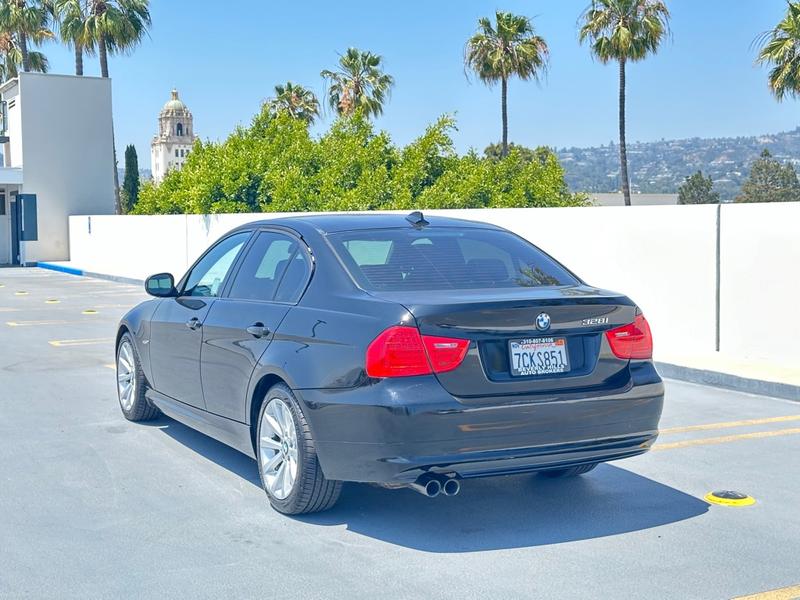 BMW 3 Series 2011 price $6,999