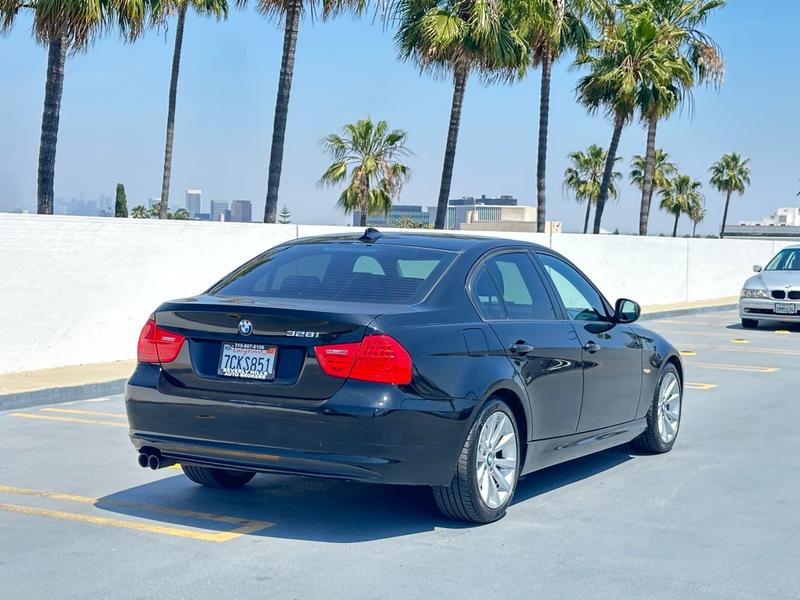 BMW 3 Series 2011 price $6,999