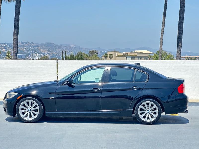 BMW 3 Series 2011 price $6,999