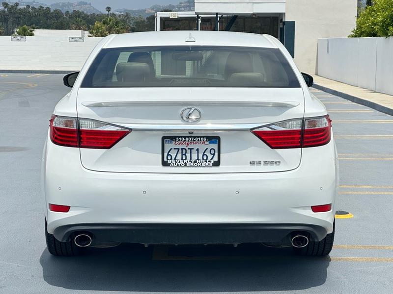 Lexus ES 350 2013 price $9,999