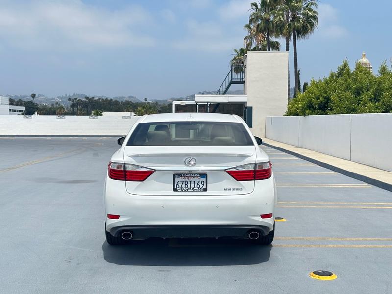 Lexus ES 350 2013 price $9,999