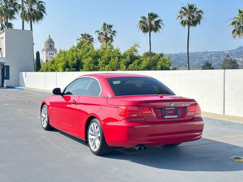 BMW 3 Series 2011 price $8,777