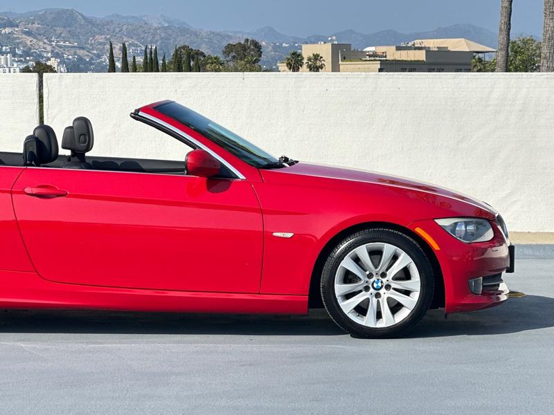 BMW 3 Series 2011 price $8,777