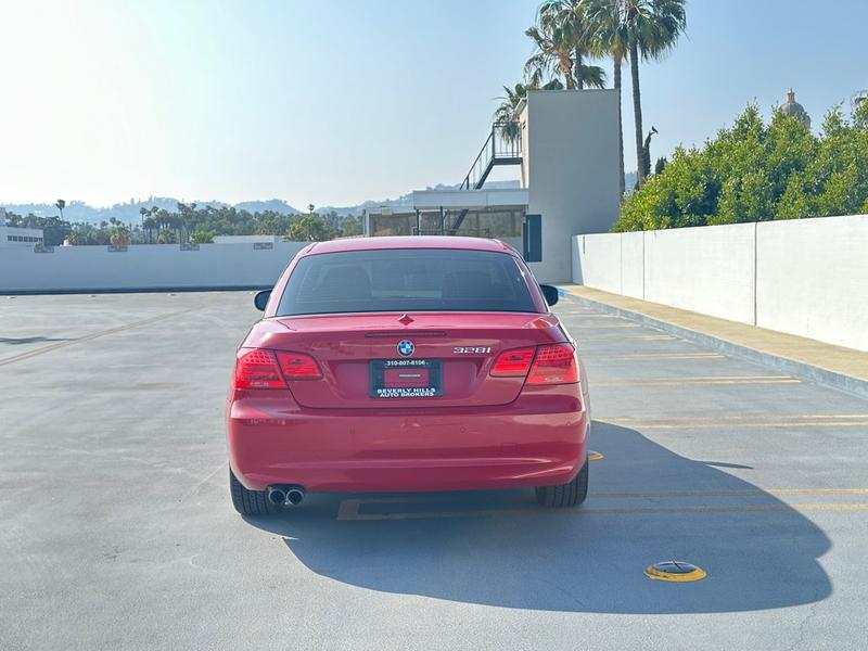 BMW 3 Series 2011 price $8,777