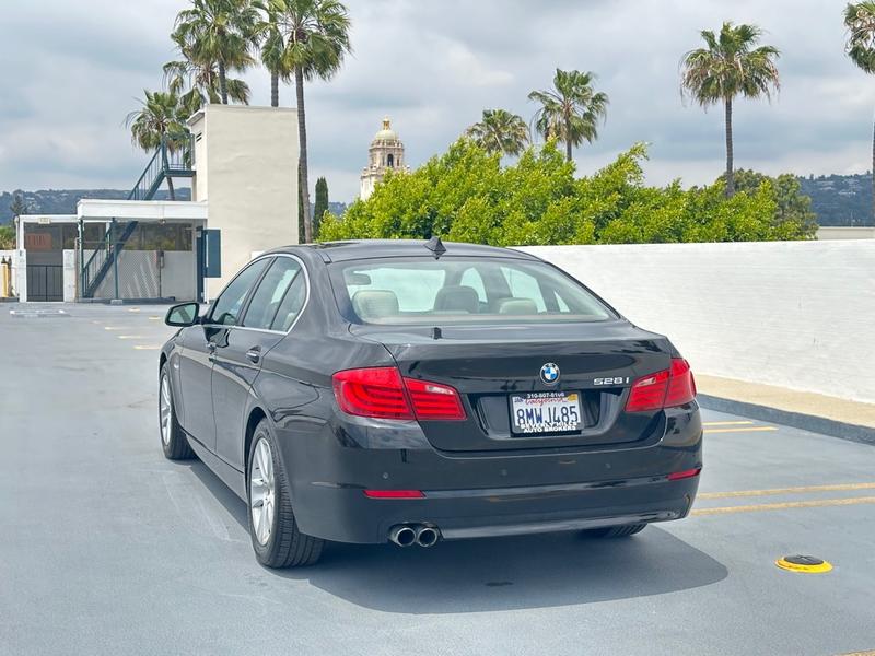 BMW 5 Series 2011 price $6,999