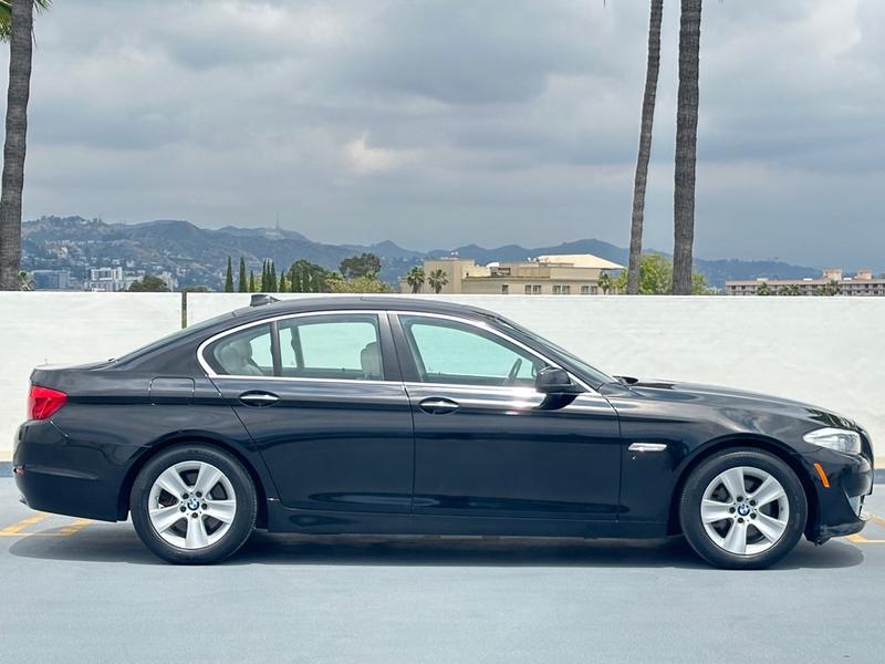 BMW 5 Series 2011 price $6,999