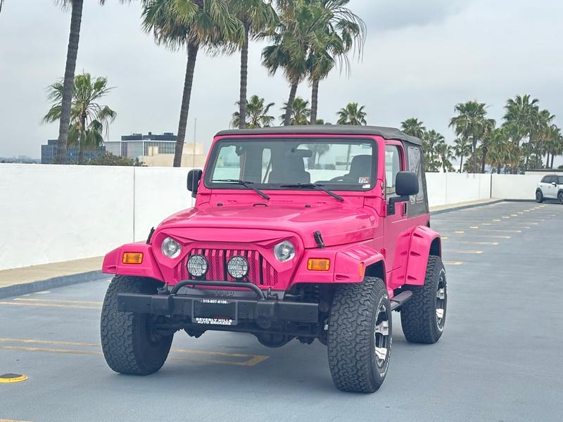 Jeep Wrangler 2004 price $11,999