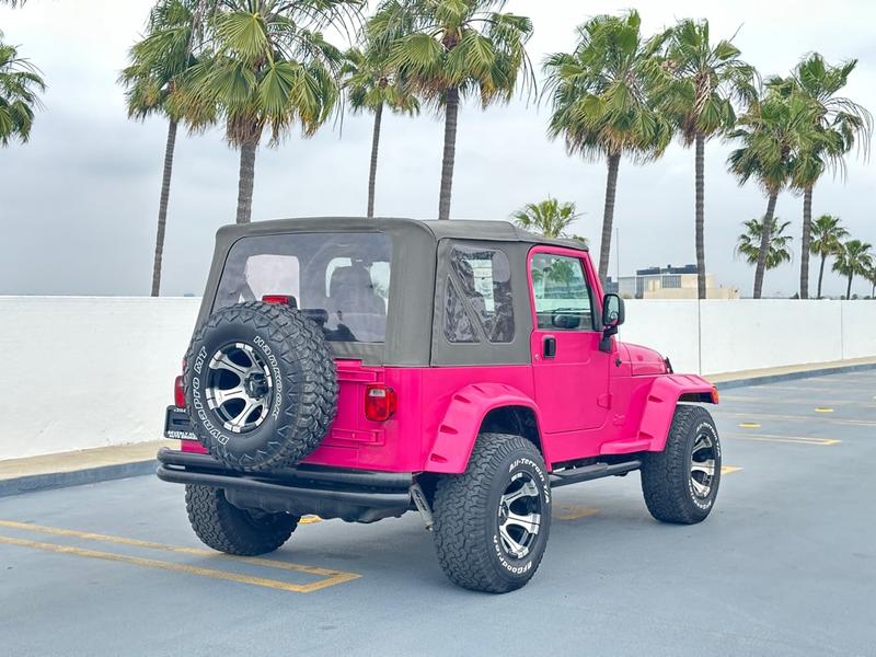 Jeep Wrangler 2004 price $11,999