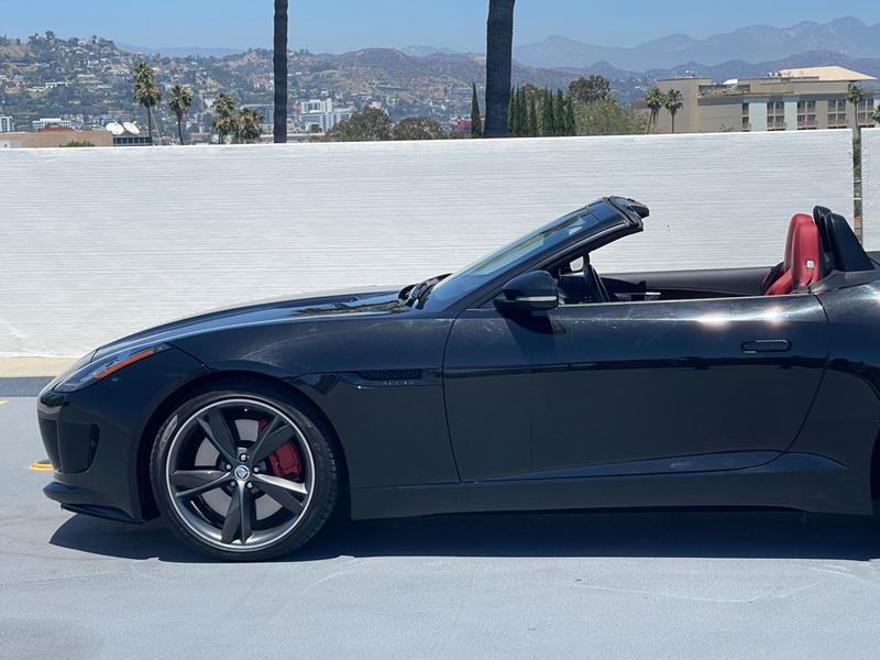 Jaguar F-TYPE 2014 price $28,999